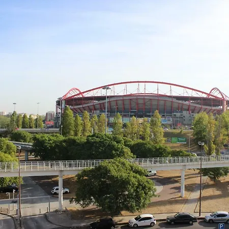 Lx Art Flats | Flat Two * ליסבון