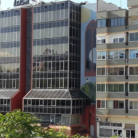 Lx Art Flats | Flat Two ליסבון