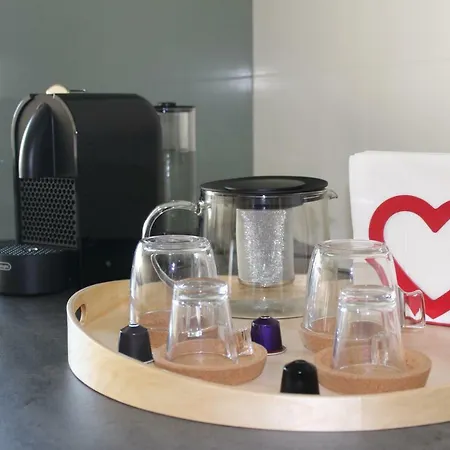 Lx Art Flats | Flat Two Vendégház *