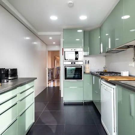 Lx Art Flats | Flat Two Guest house *