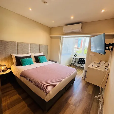 Lx Art Flats | Flat Two * Lisboa